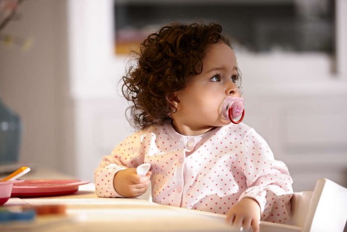 Пустушка для дівчинки Philips Avent Classic, I love, 2 шт. (SCF172/70)