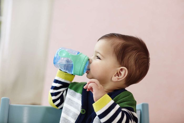 Чашка з м`яким носиком Philips Avent, зелена, 200 мл (SCF551/05)
