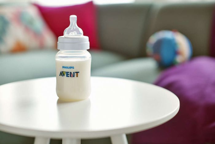 Пляшечка для годування Philips Avent Classic+, 260 мл (SCF563/17)