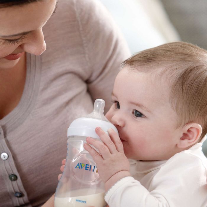 Пляшечка для годування Philips Avent Natural, 330 мл (SCF696/17)